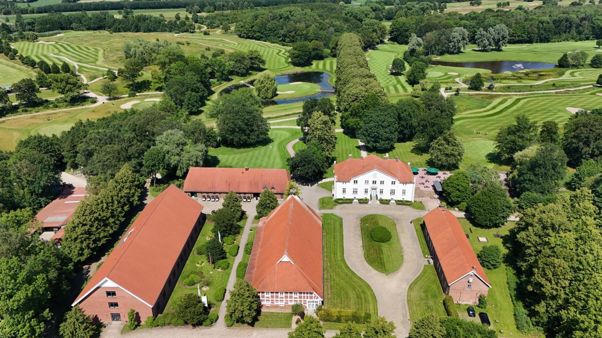 Hotel & Gaestehaus Gut Kaden Alveslohe Kültér fotó