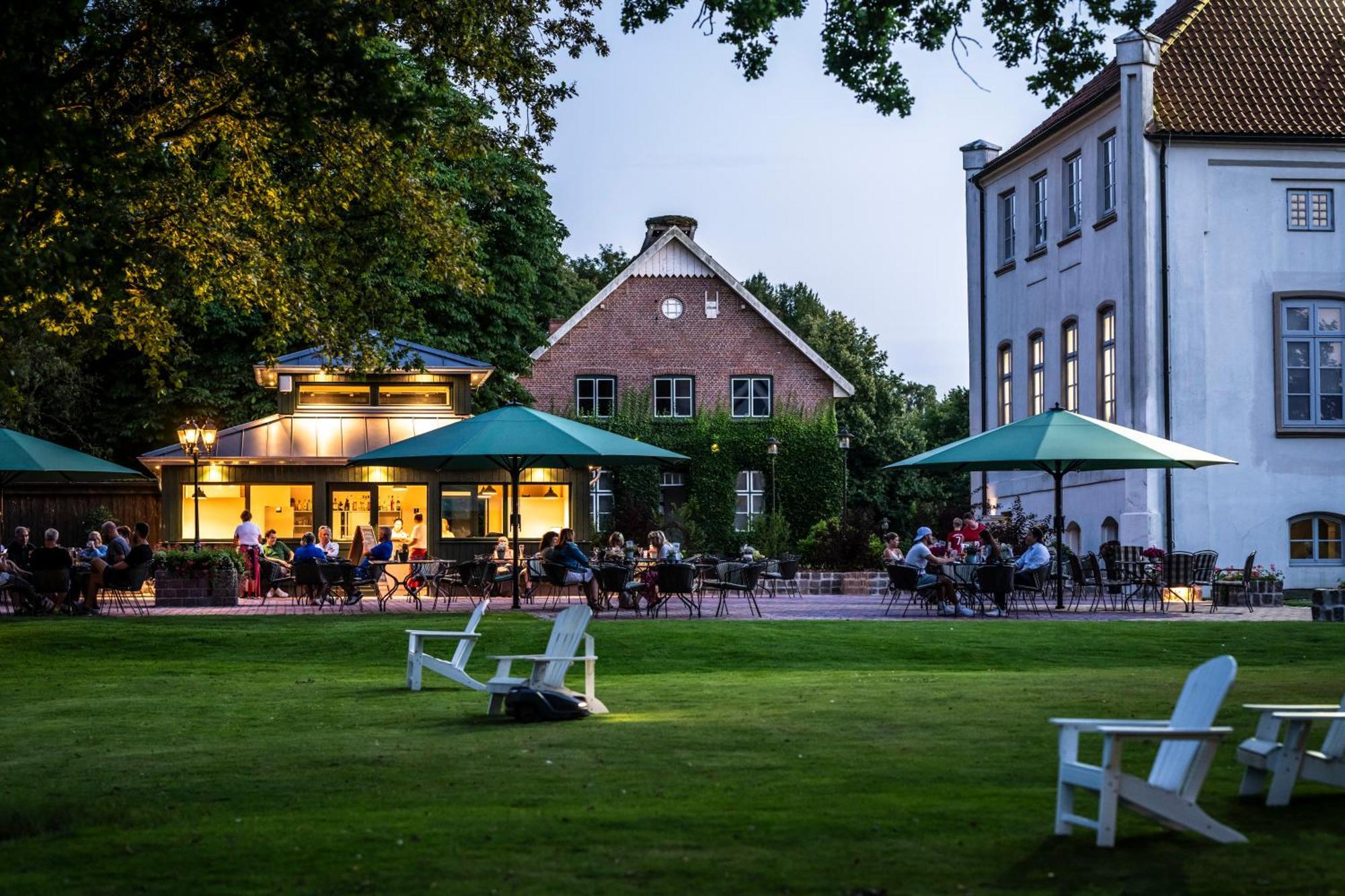 Hotel & Gaestehaus Gut Kaden Alveslohe Kültér fotó