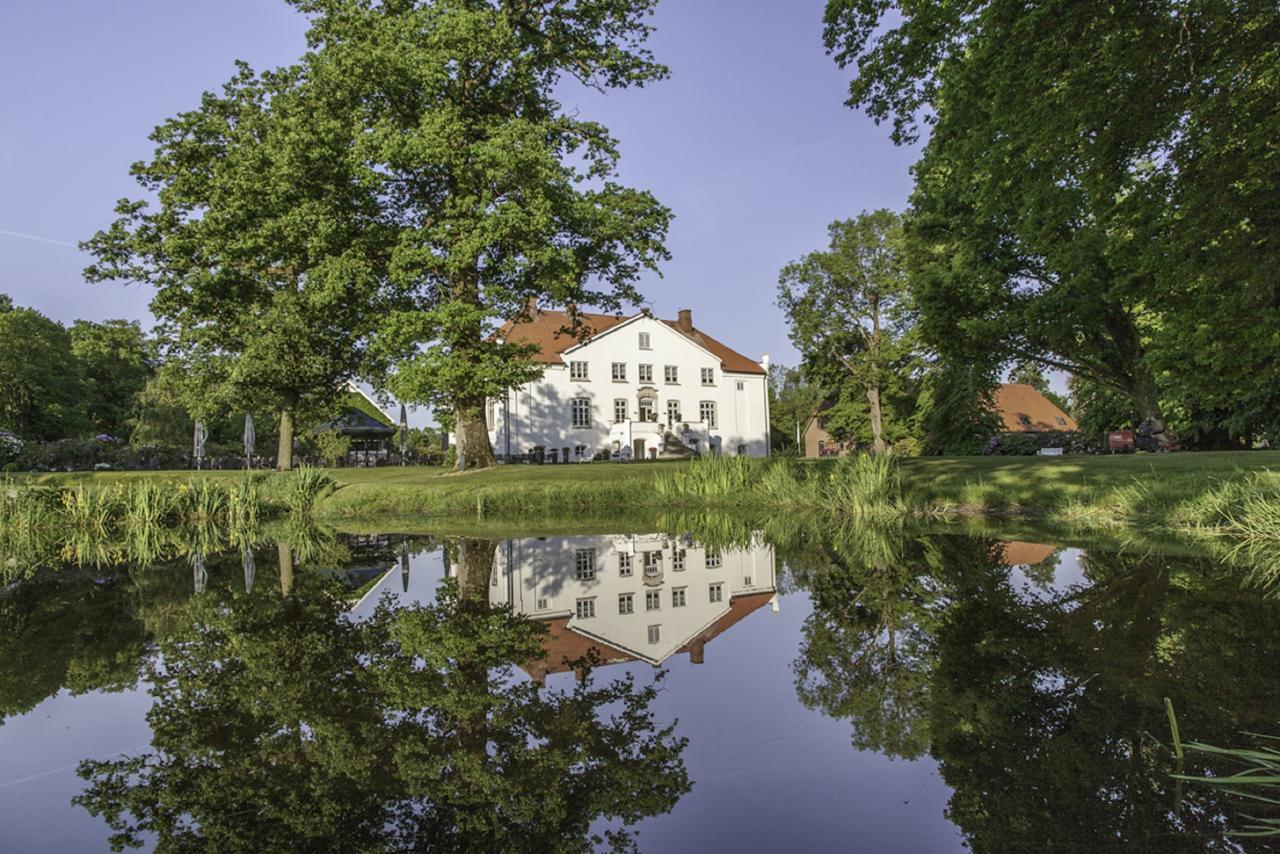 Hotel & Gaestehaus Gut Kaden Alveslohe Kültér fotó